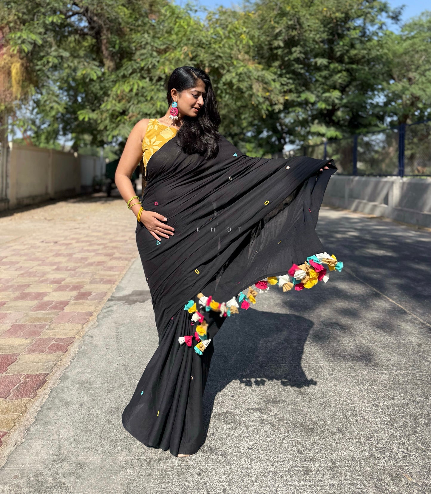 Navya Saree