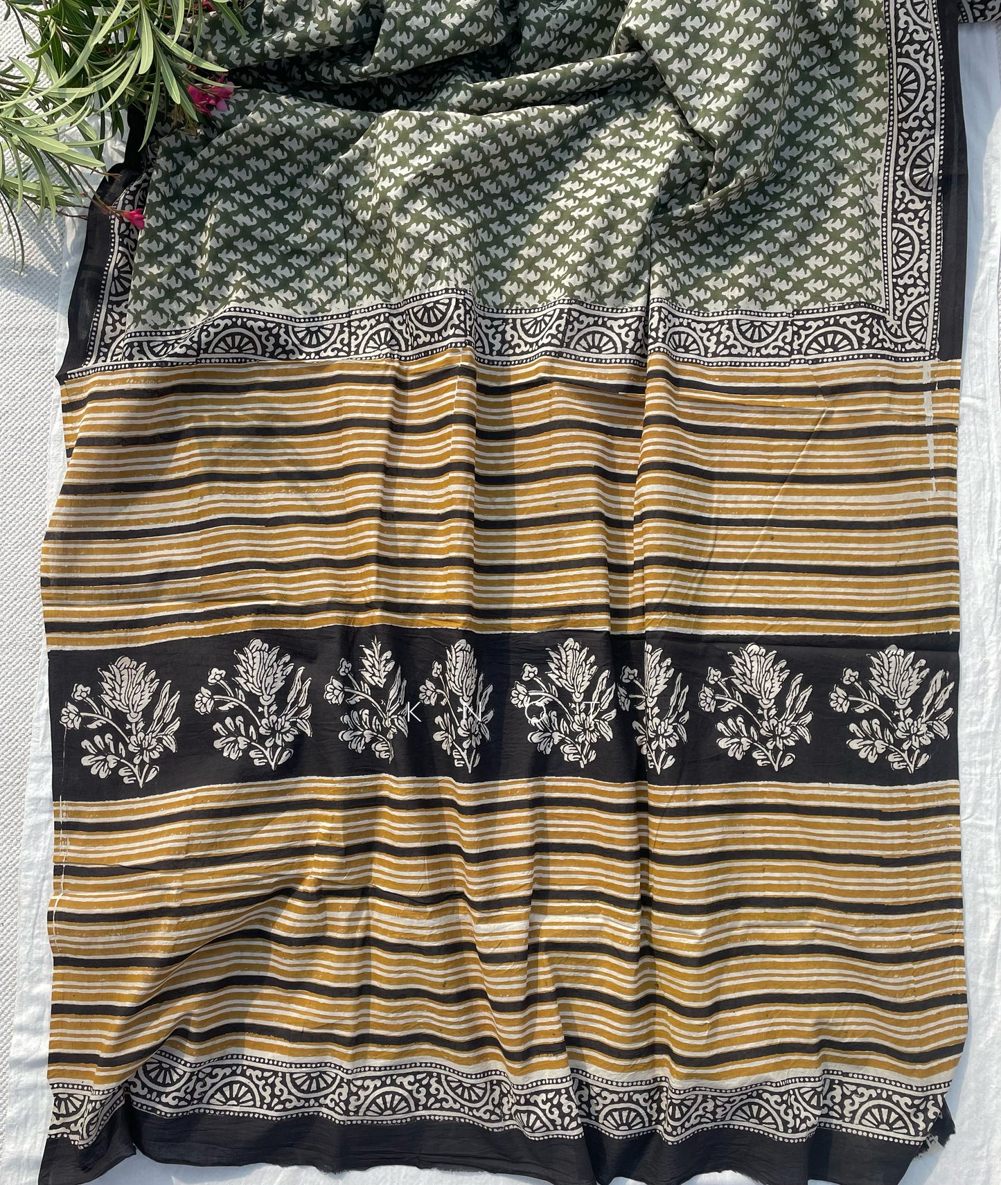 Green Field Saree