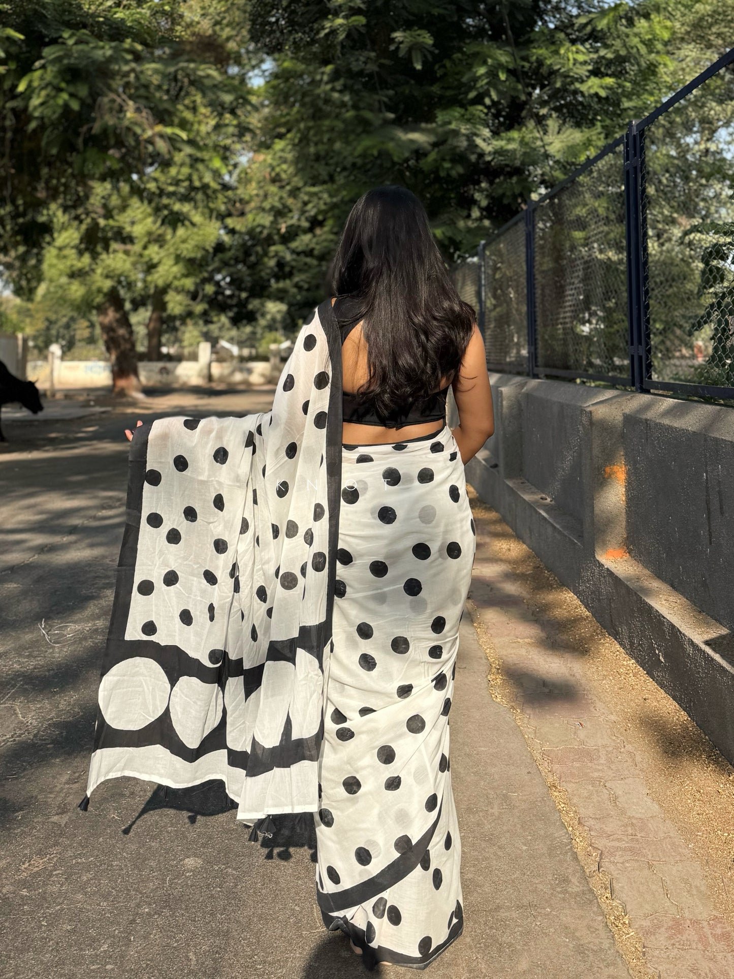 Retro Polka Saree