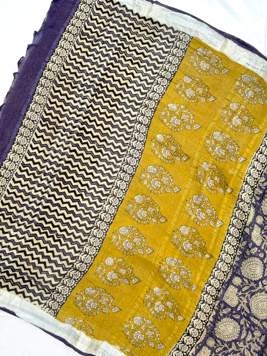 Iris Bloom Saree