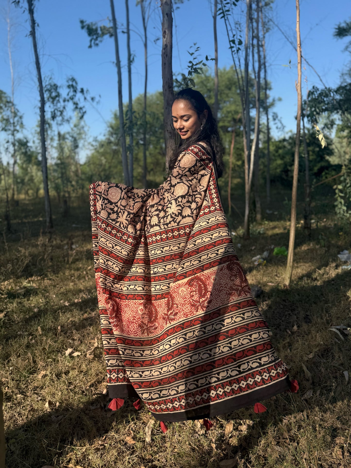 Dahlia Saree