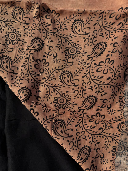 Carbon Border Saree