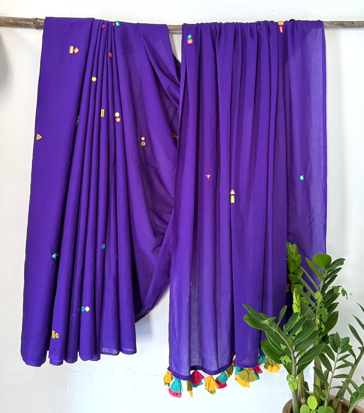Aarna Saree