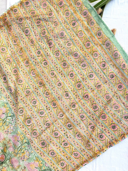 Sun Daisy Saree