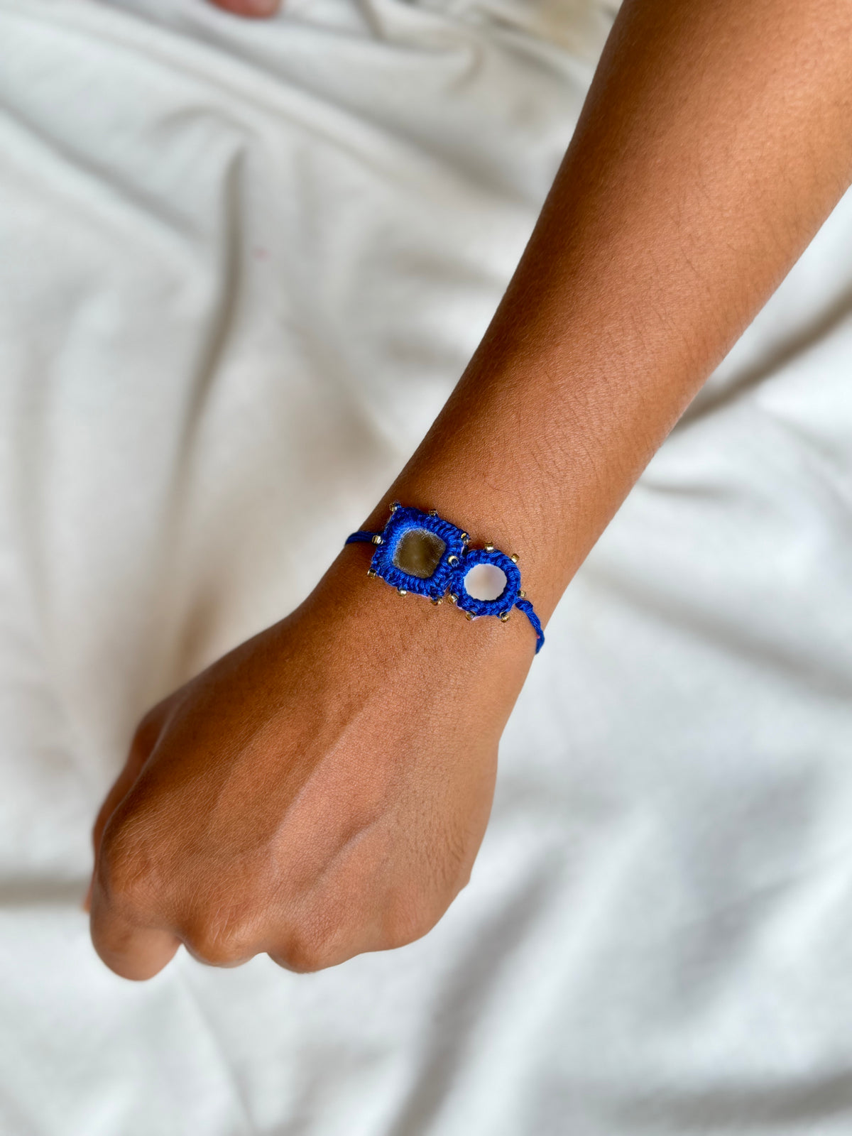 Carbon Mirror Rakhi