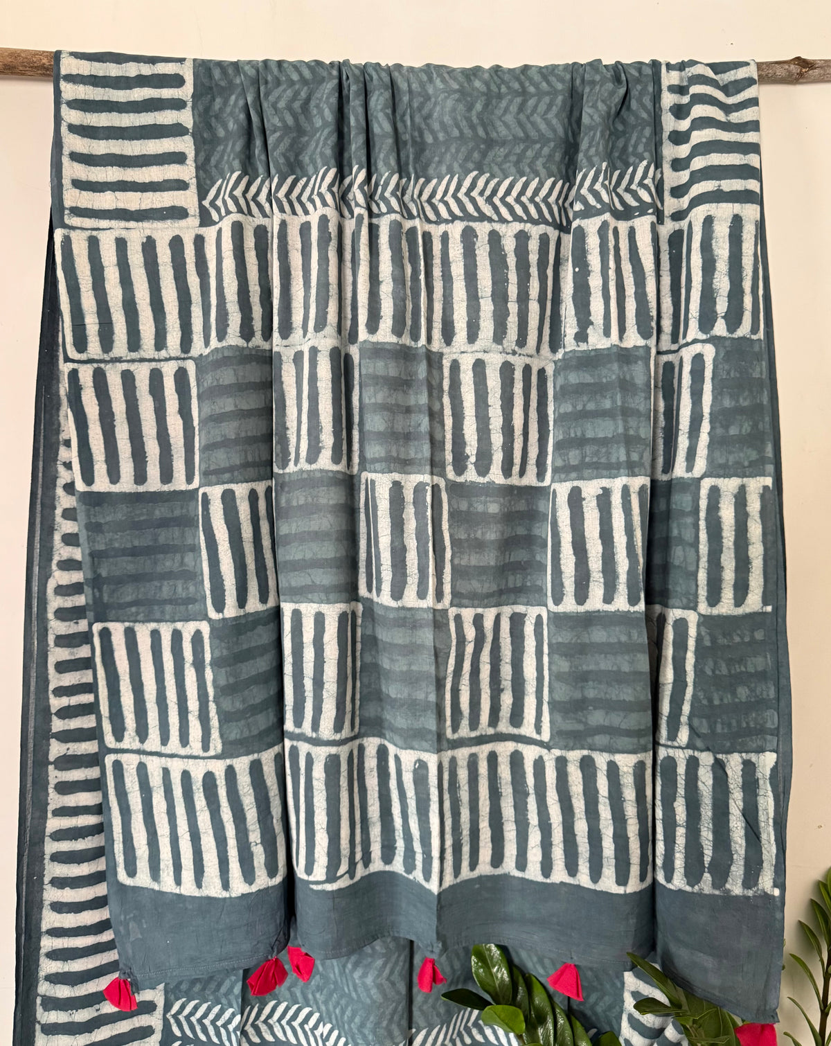 Gray Lanes Saree