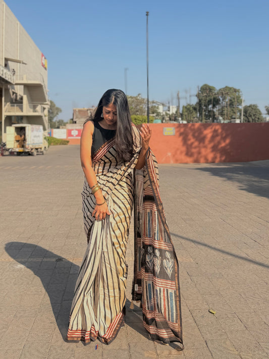 Retro Stripe Saree