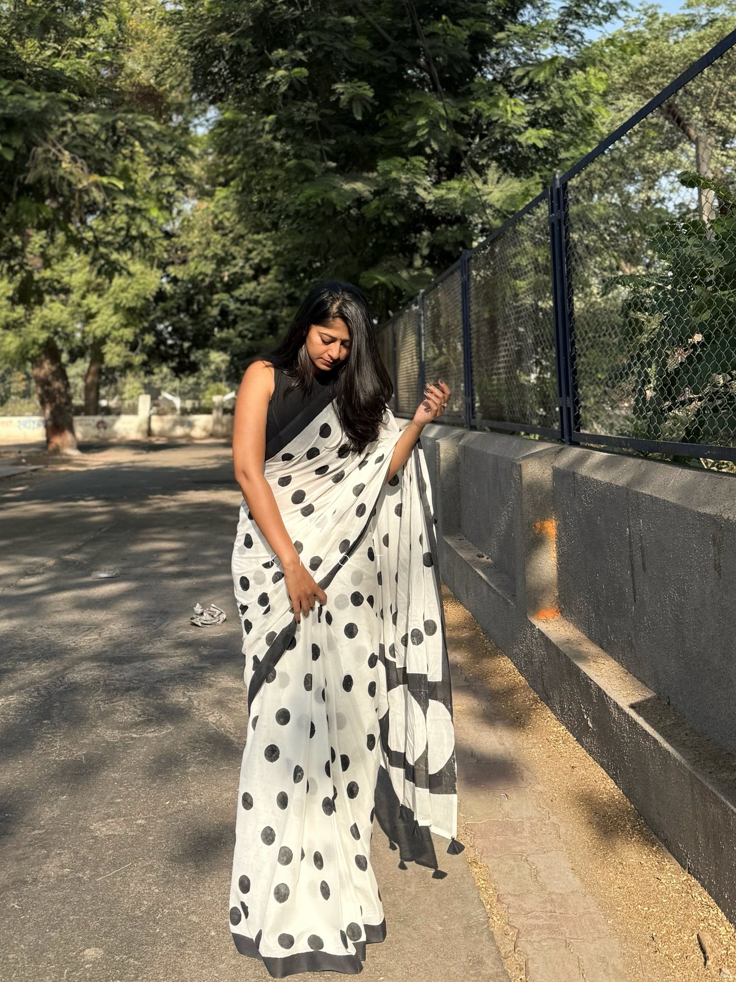 Retro Polka Saree
