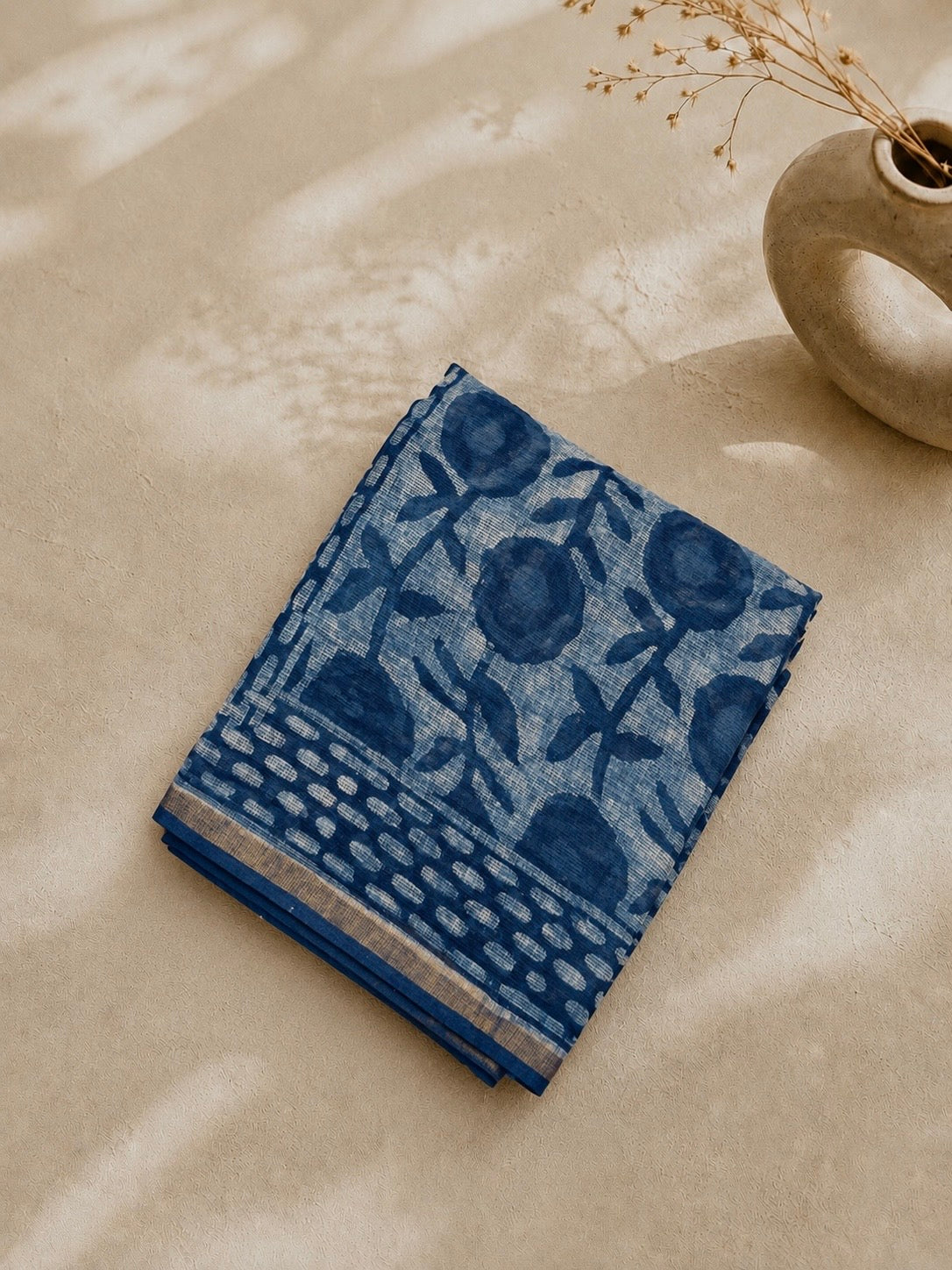 Dahlia Field Saree