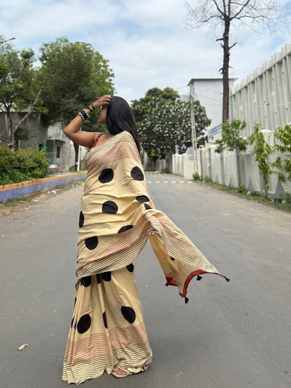 Dotted Play Saree