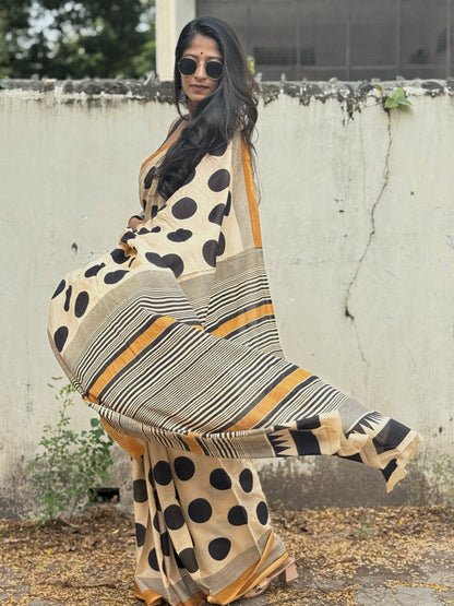 Modern Muse Saree