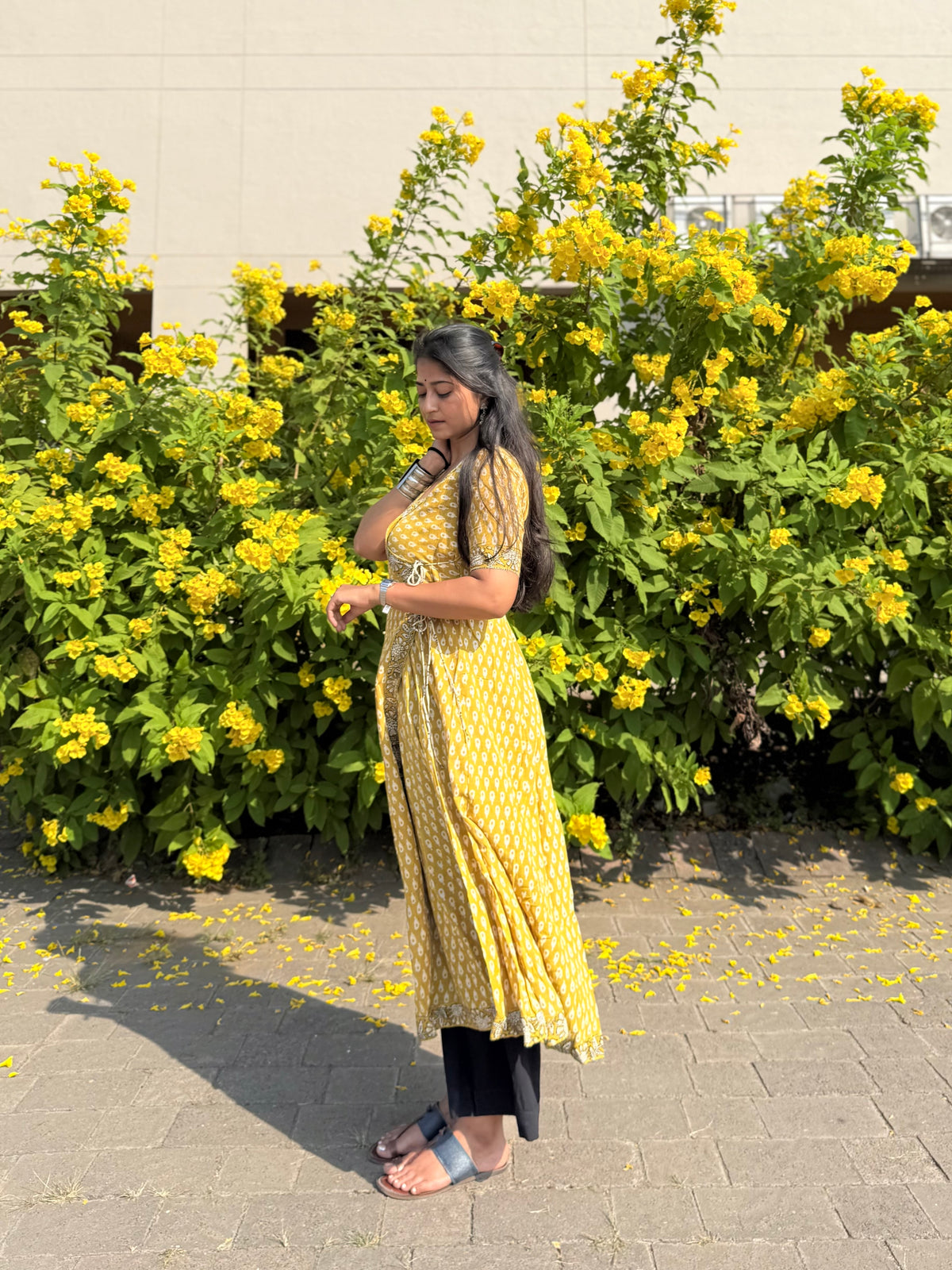 Honey Love Angrakha