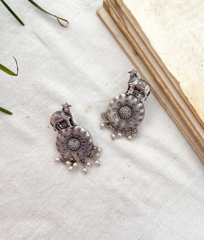 Nandi Earrings