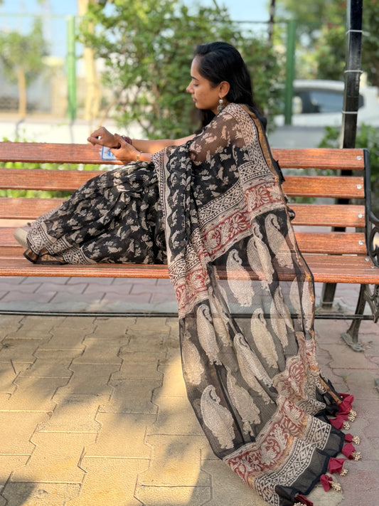 Black Bird Saree