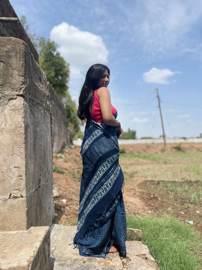 Indigo Graph Saree